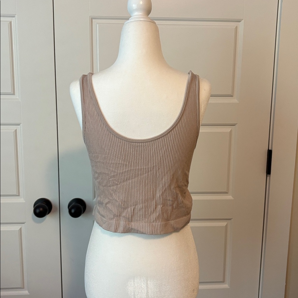 Love Tree Beige Textured Crop Top - Picture 2 of 4